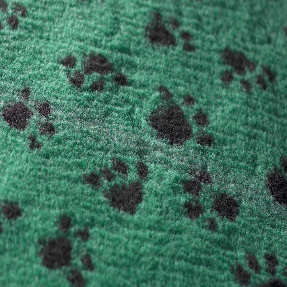 Active Non-Slip Vet Bedding Green Paws